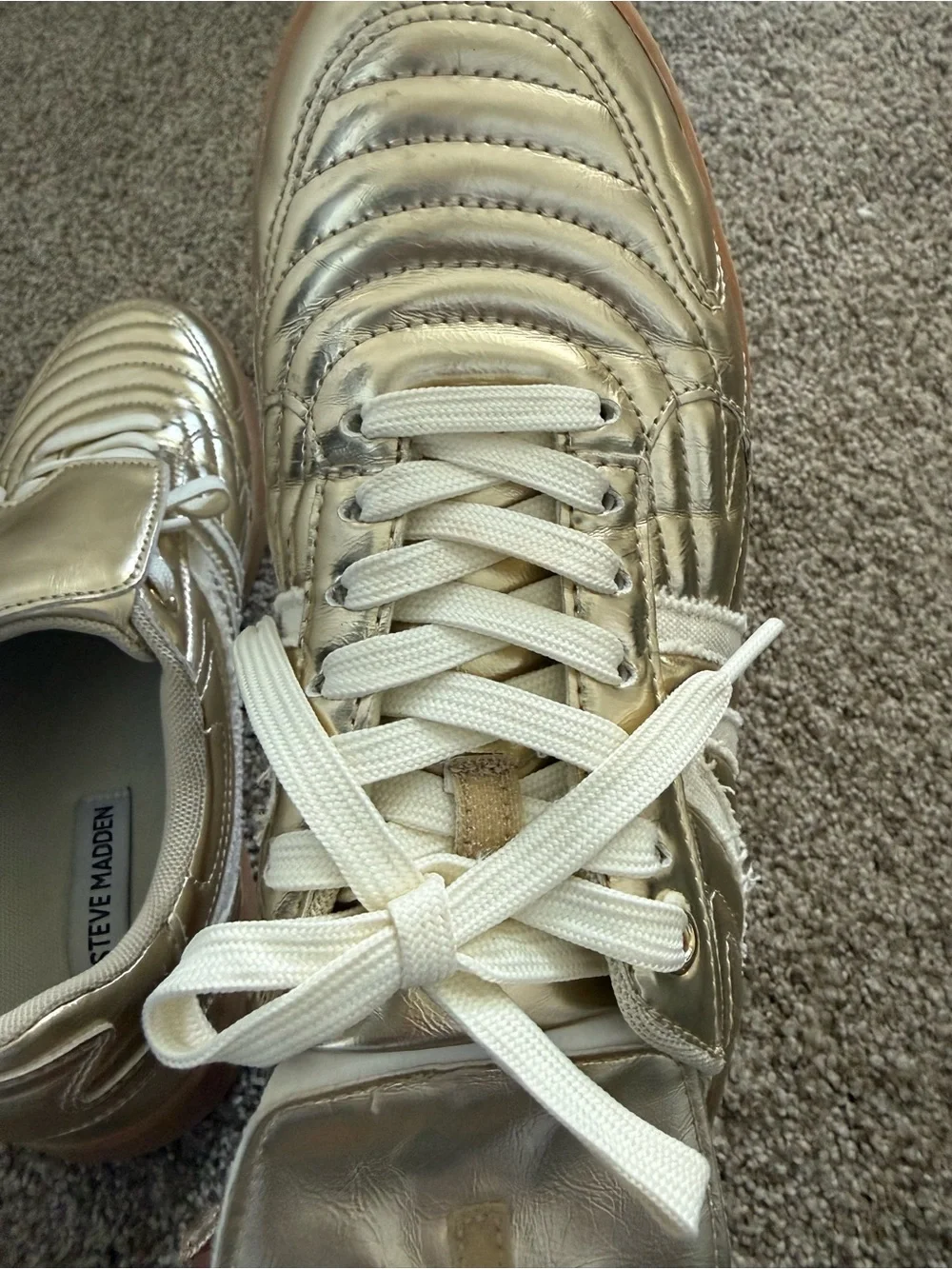 Steve Madden Madrid Gold Sneakers 9.5